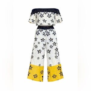 Demetria 2 Piece Floral Off Shoulder Crop Top & Wide Leg Pants Set Size M